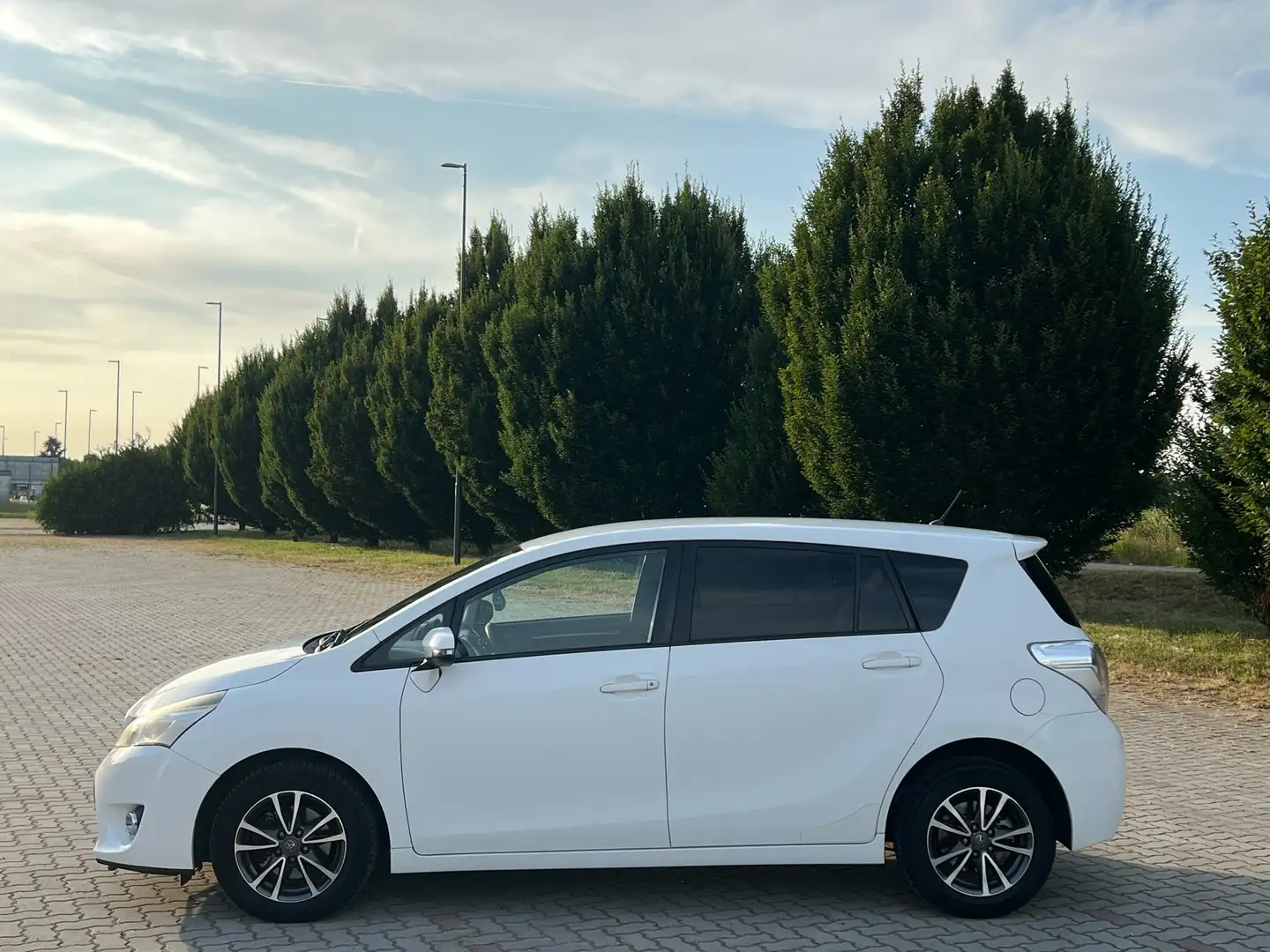 Toyota Verso 1.6 d-4d Active 7p.ti mt - 2