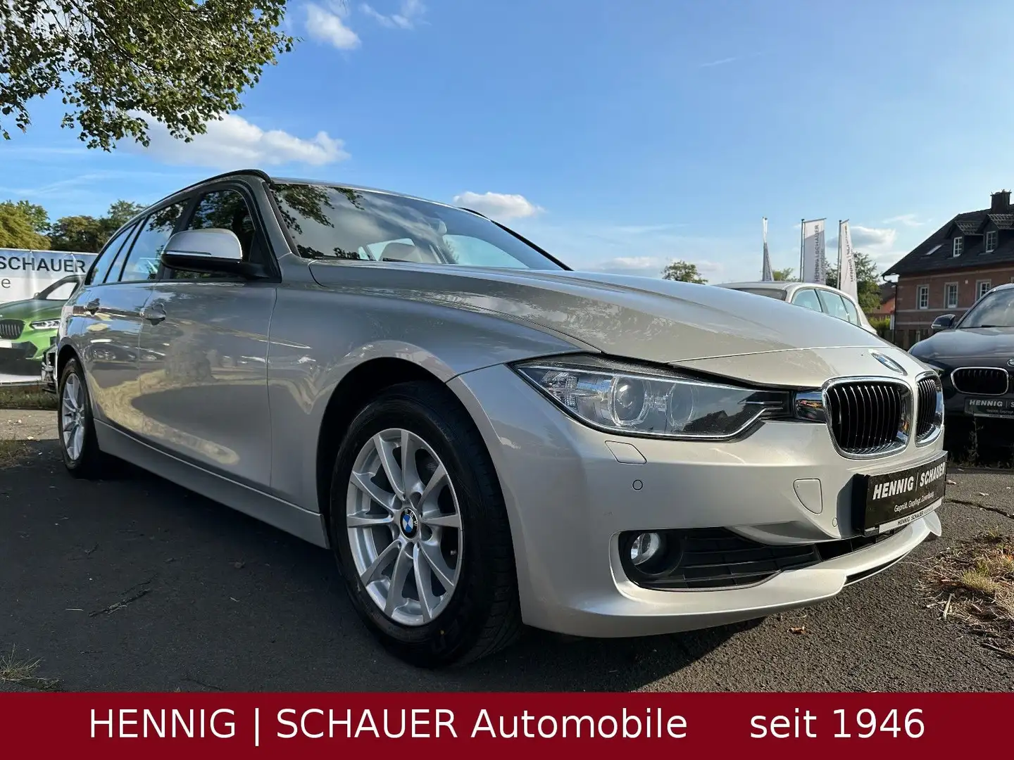 BMW 320 d touring | Navi | Xenon Silber - 2