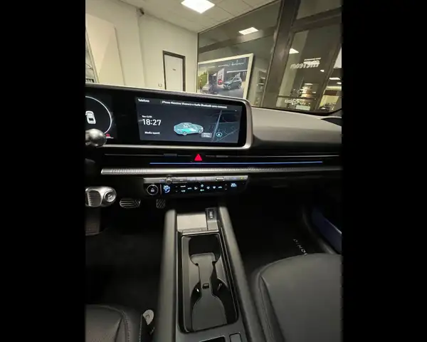 Hyundai IONIQ 6 view 13