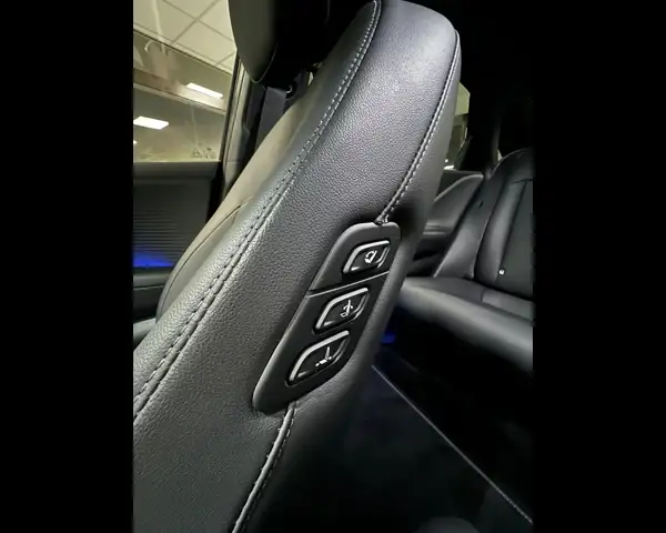 Hyundai IONIQ 6 view 8
