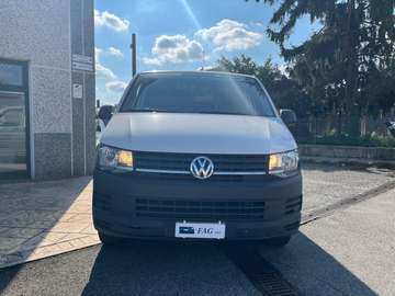 VW Transporter T6 2.0 TDI