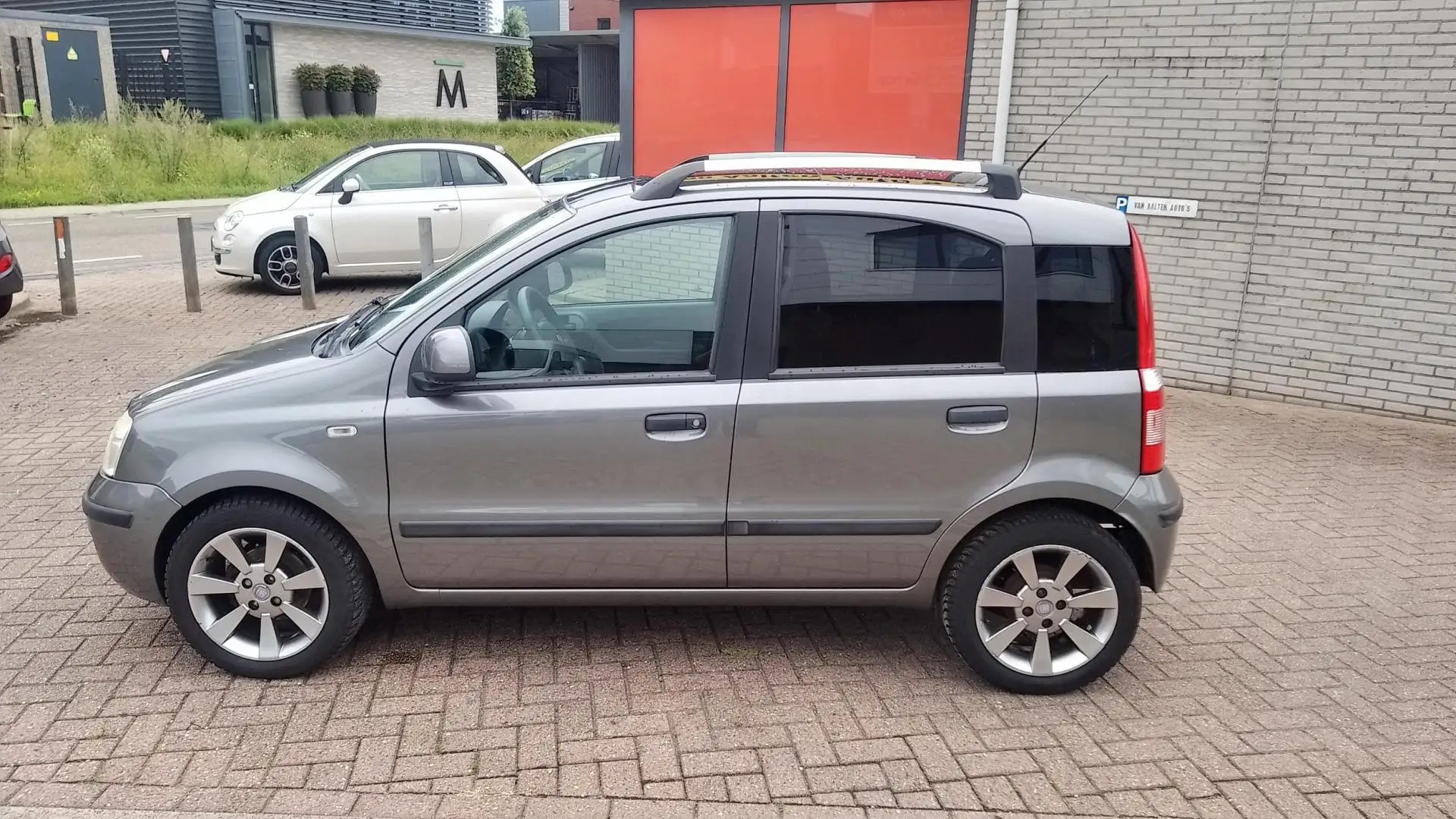 Fiat Panda INCL NIEUWE APK, AFLEVERINGS BEURT INCL DISTRIBUTI Gris - 1