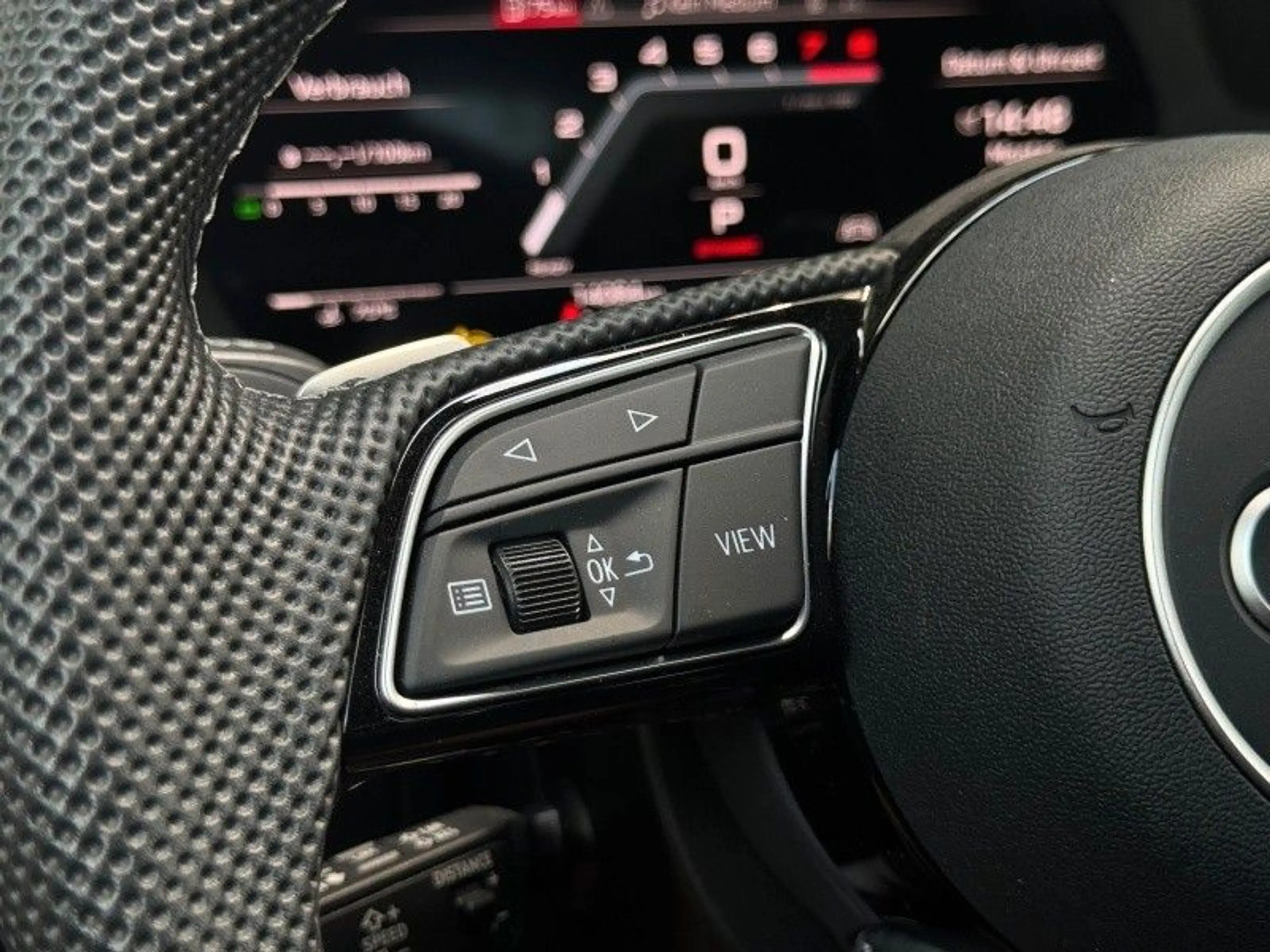 Audi S3 Sportback 2.0 TFSI quattro — photo 13
