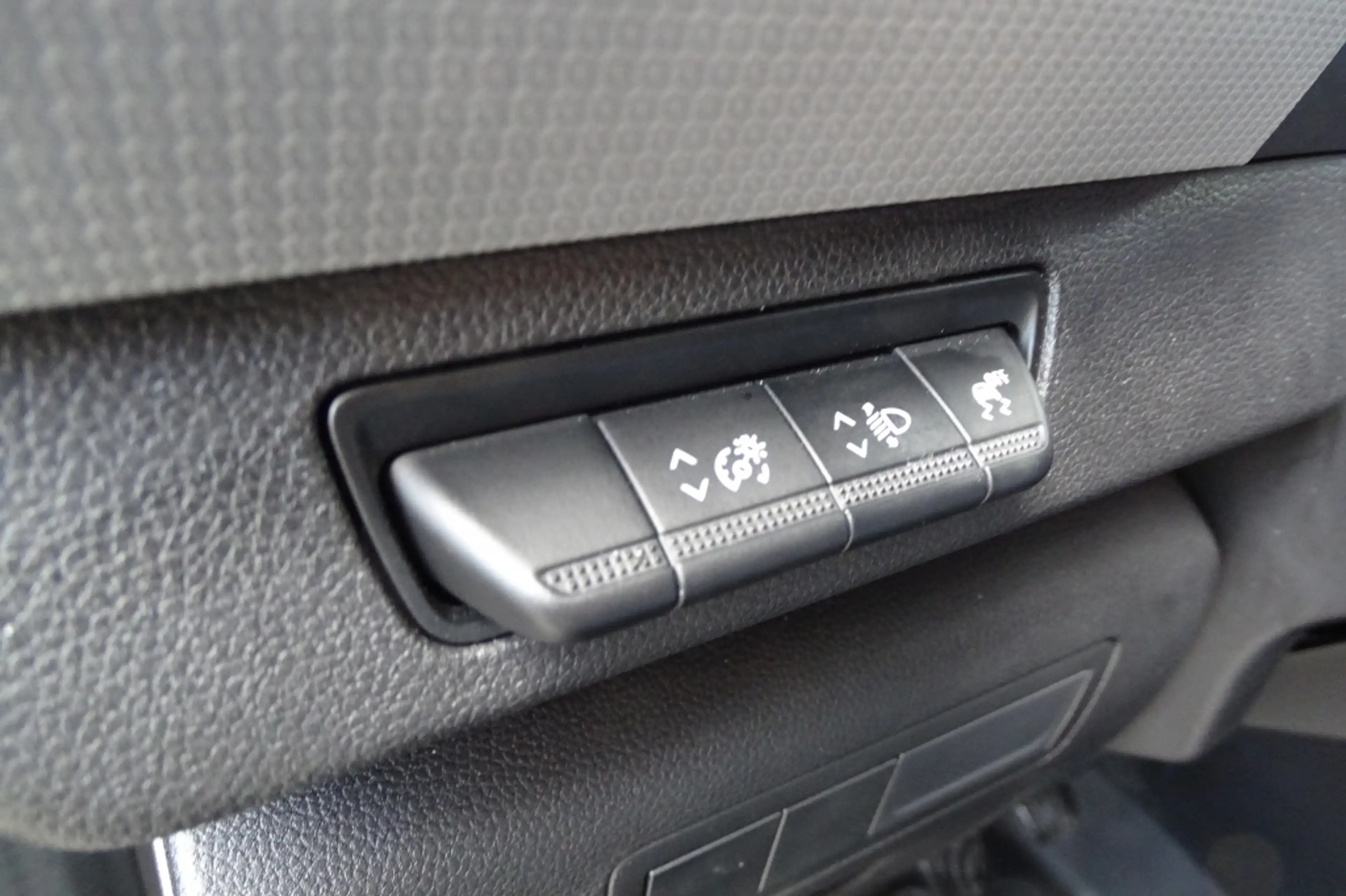 Renault Kangoo 1.5 Blue dCi Luxe — photo 21