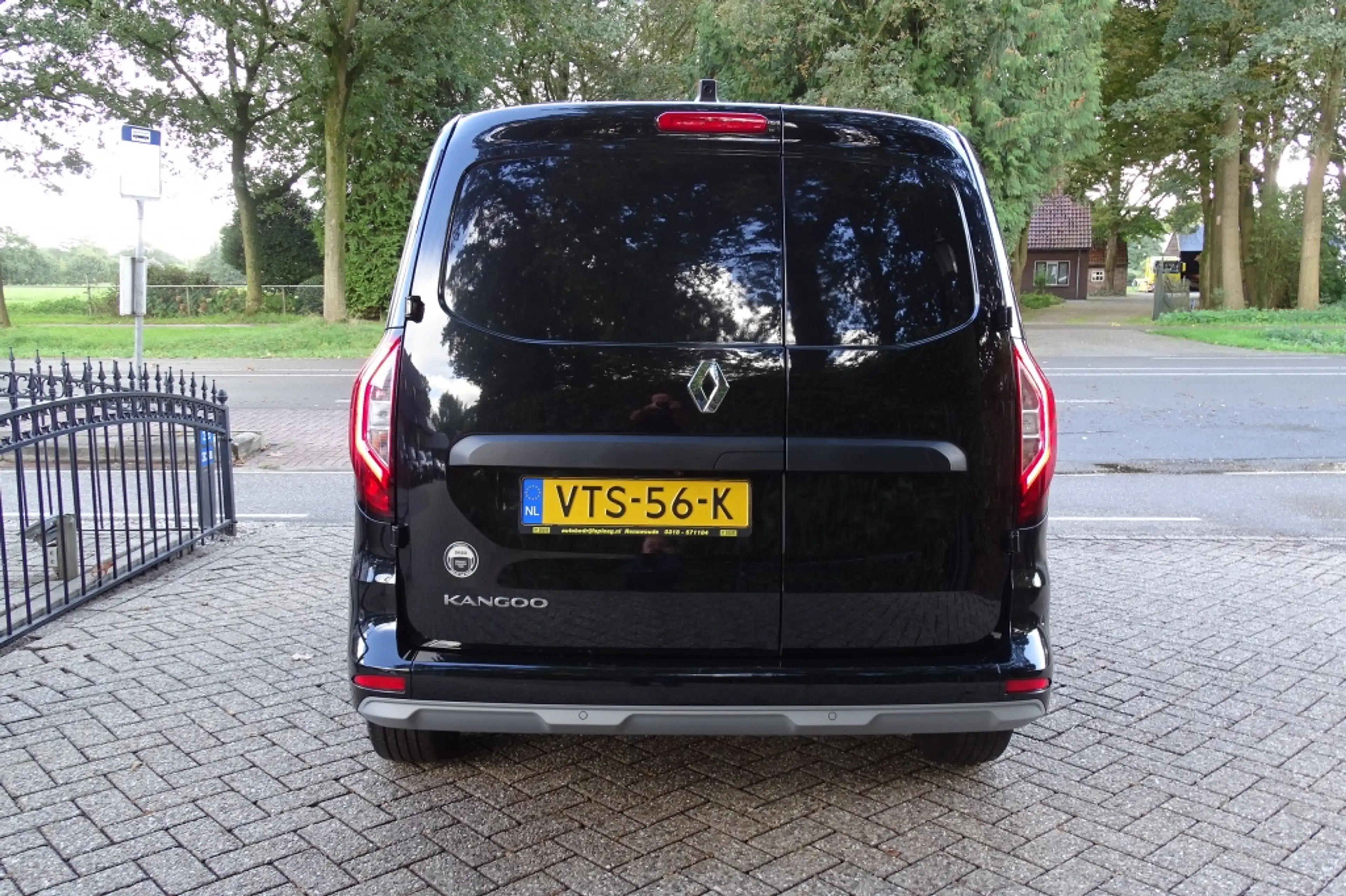 Renault Kangoo 1.5 Blue dCi Luxe — photo 4
