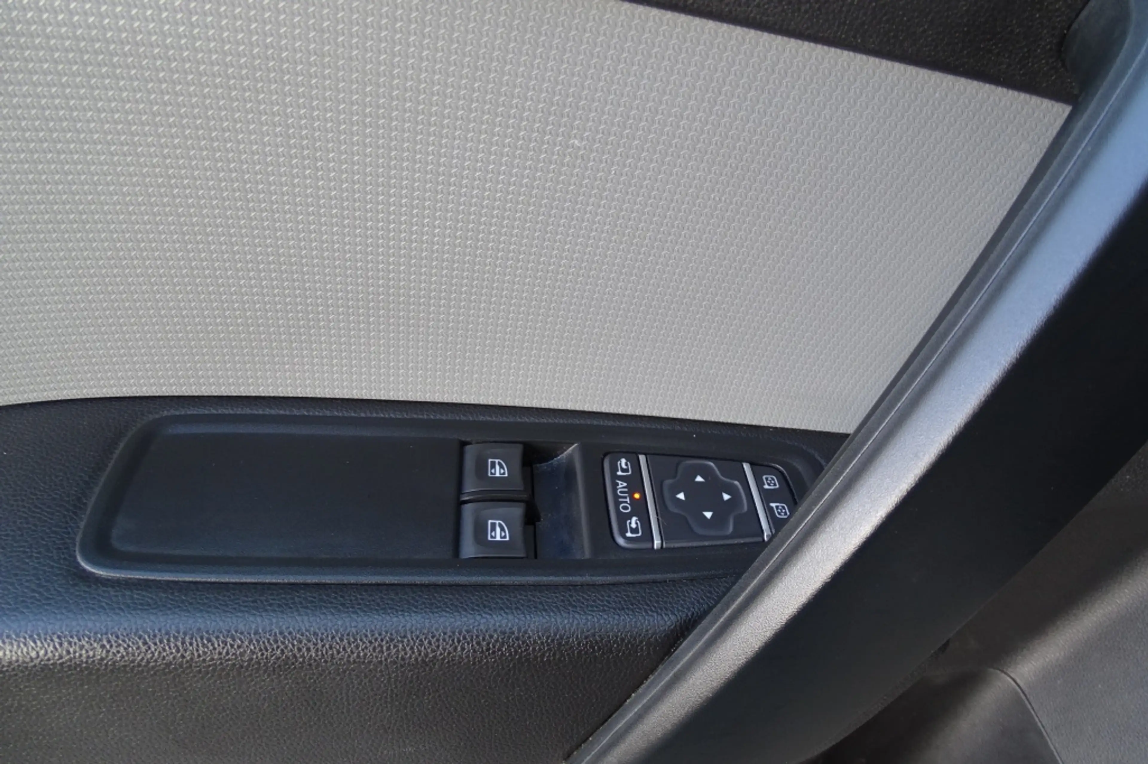 Renault Kangoo 1.5 Blue dCi Luxe — photo 11