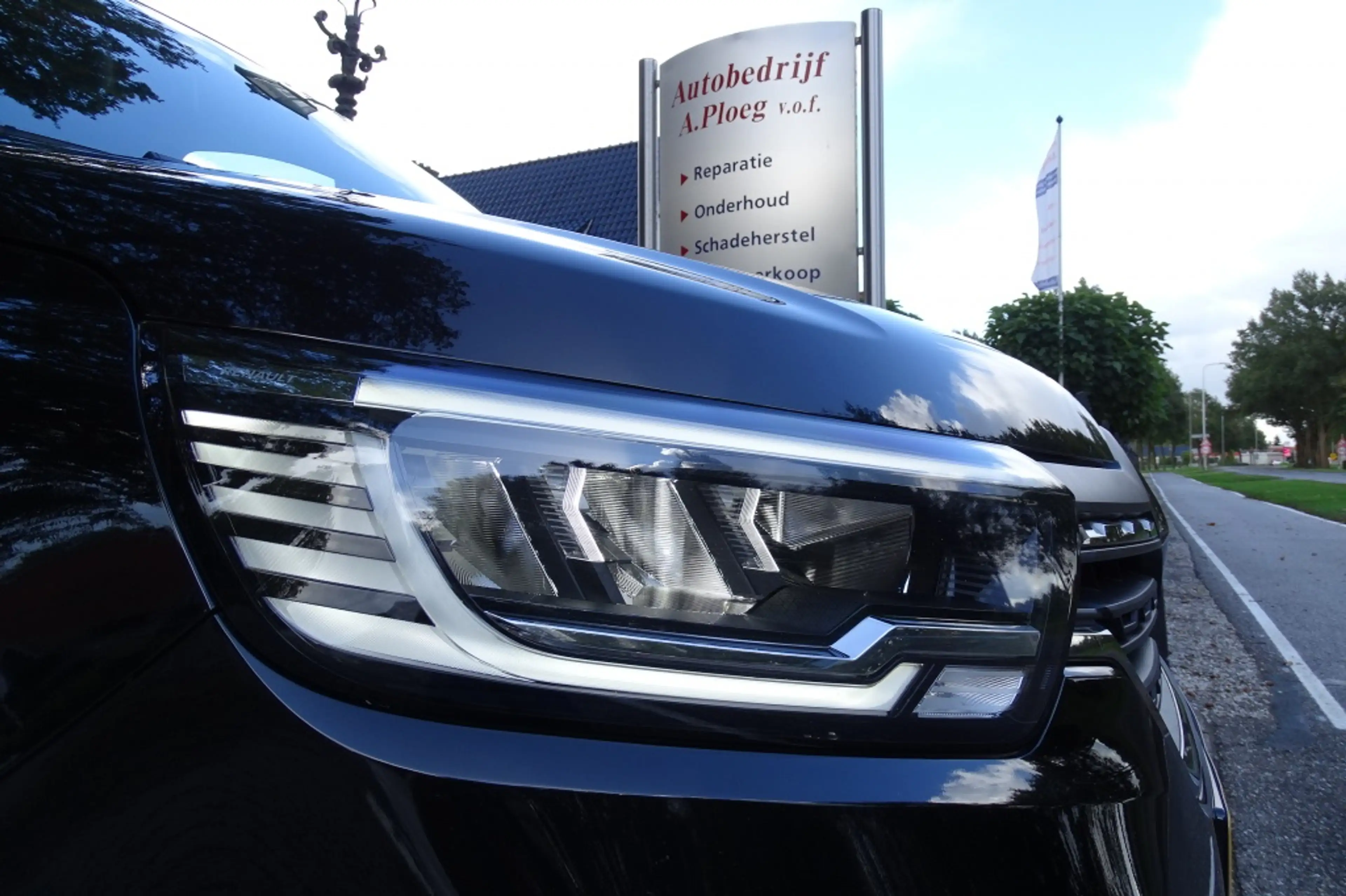 Renault Kangoo 1.5 Blue dCi Luxe — photo 27