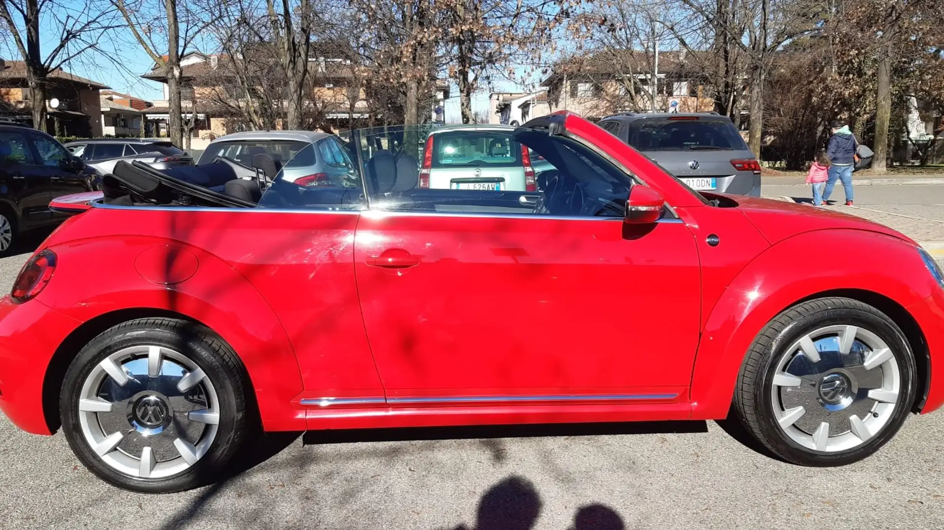 Volkswagen Maggiolino Maggiolino+Cabrio+1.2+tsi+Design+105cv Piros - 1
