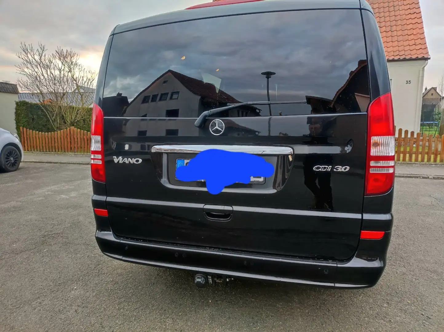 Mercedes-Benz Viano 3.0 CDI DPF lang Automatik Ambiente Schwarz - 1