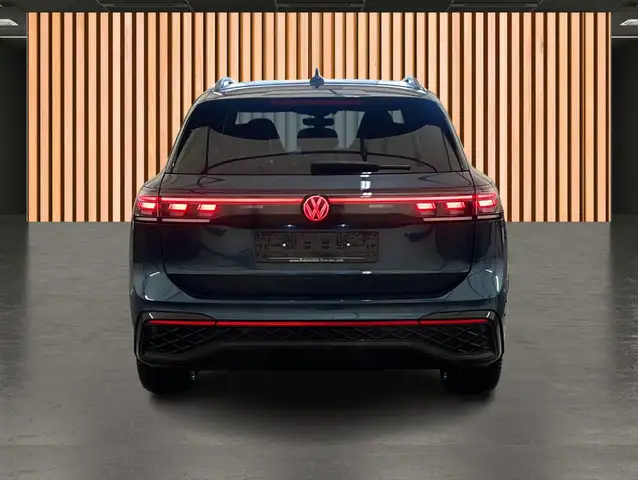Volkswagen Tiguan view 15