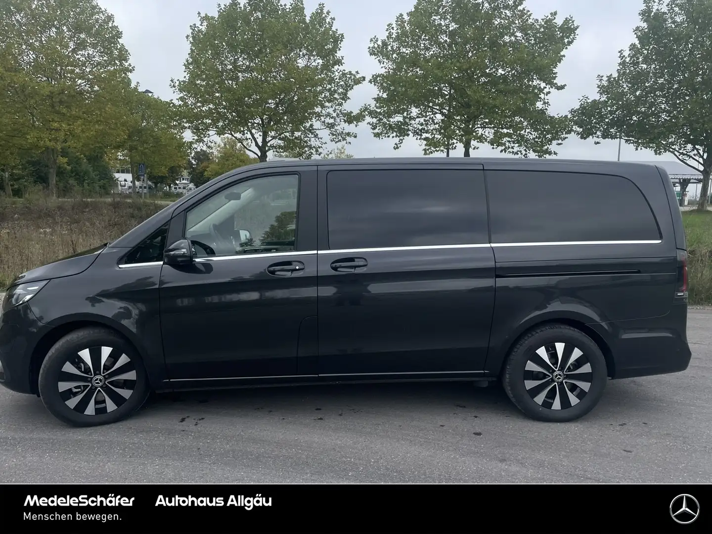 Mercedes-Benz EQV 300 EQV 300 AVANTGARDE Lang MOPF LEDER BEIGE Distronic Grau - 2