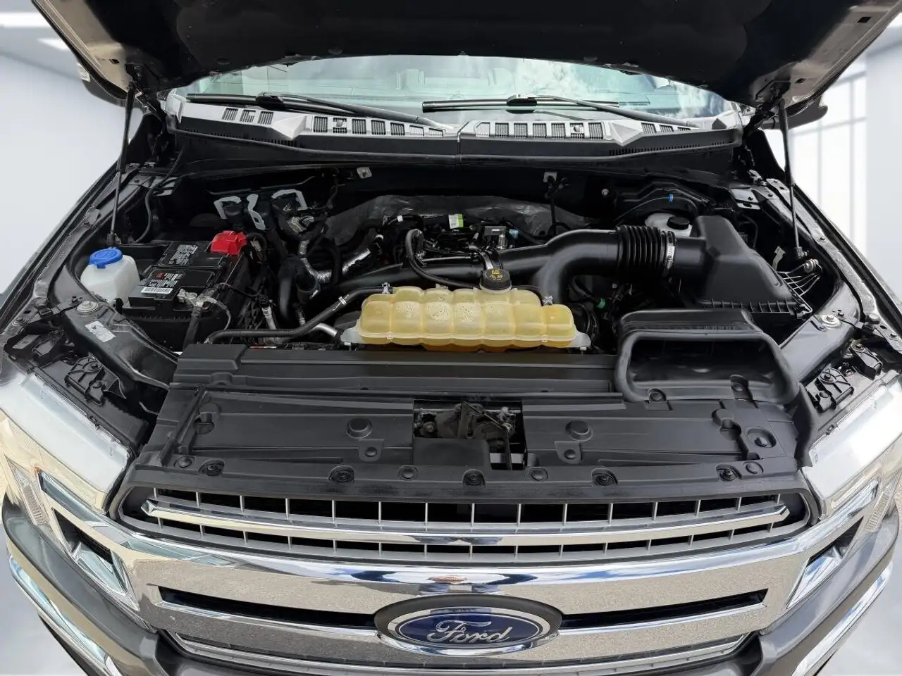 Ford F 150 снимка Ford F 150
