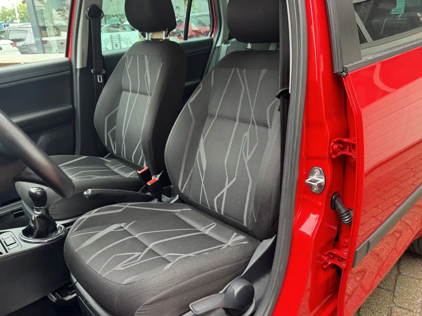 Skoda Fabia Combi 1.2 TSI Fresh Rouge - 2