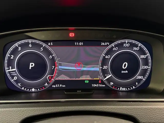 Volkswagen Golf view 12