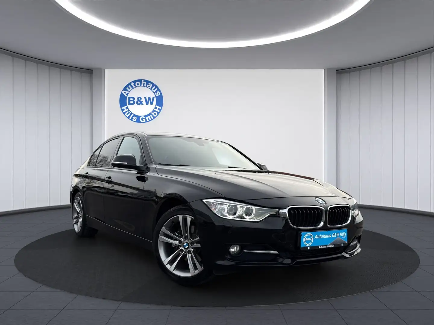 BMW 320 d Limousine*LEDER*LED*AUTOMATIK*SHZ*KLIMA Schwarz - 1