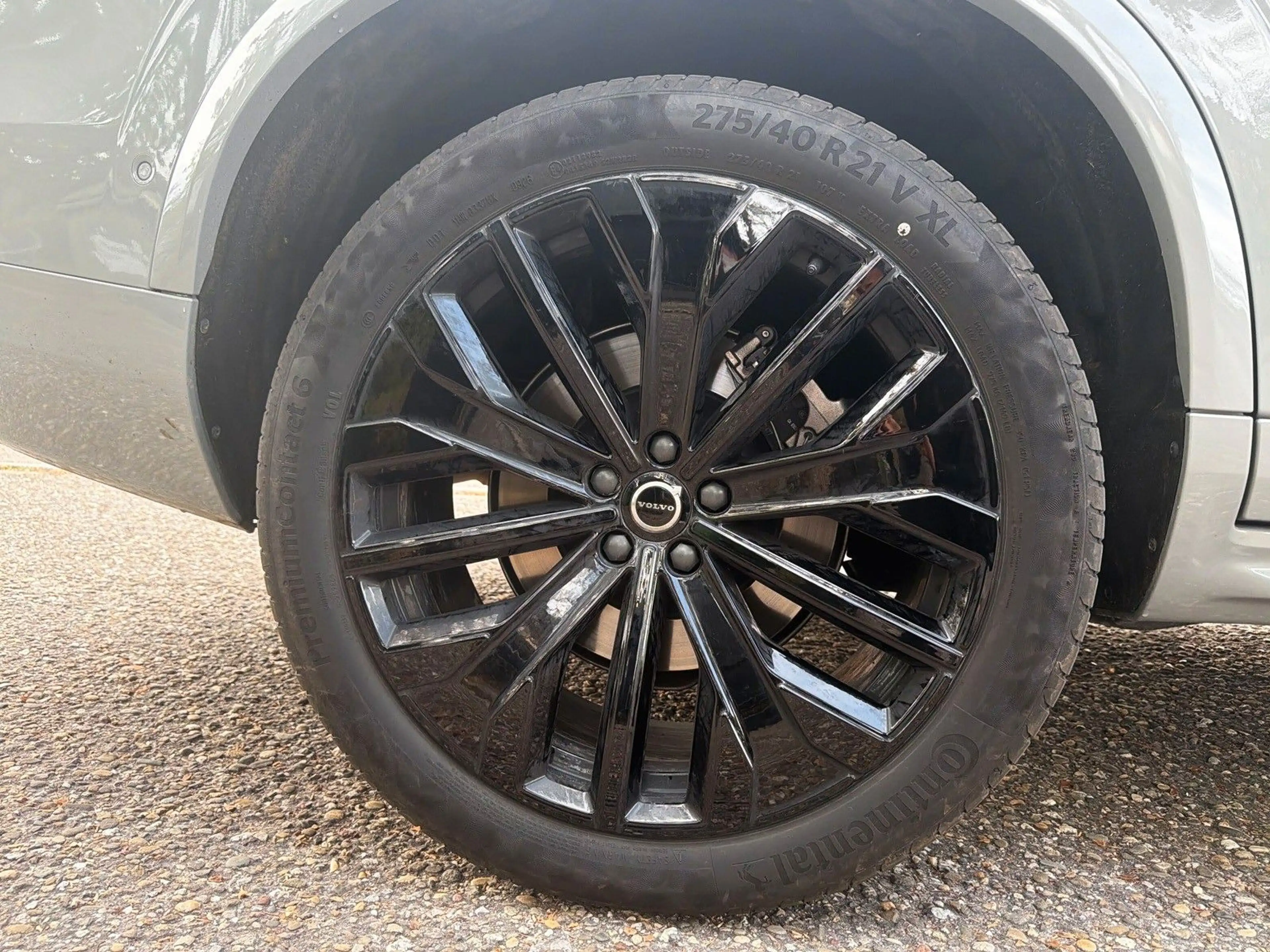 Volvo XC90 T8 AWD Black Edition Ultra 7-Sitzer AHK ACC — photo 8