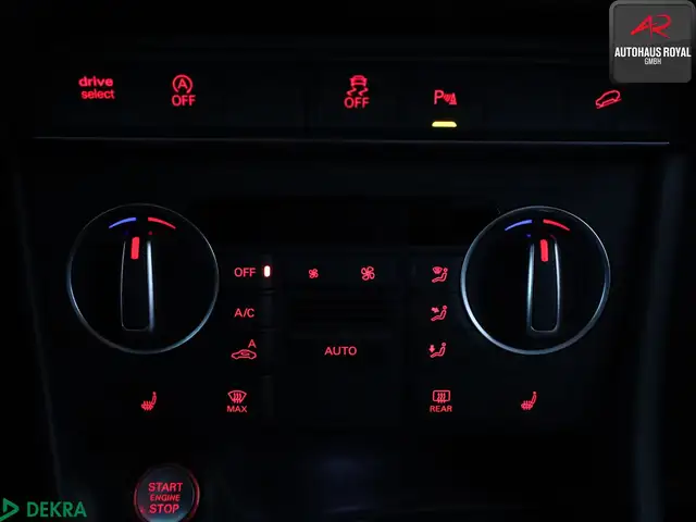 Audi RS Q3 view 21