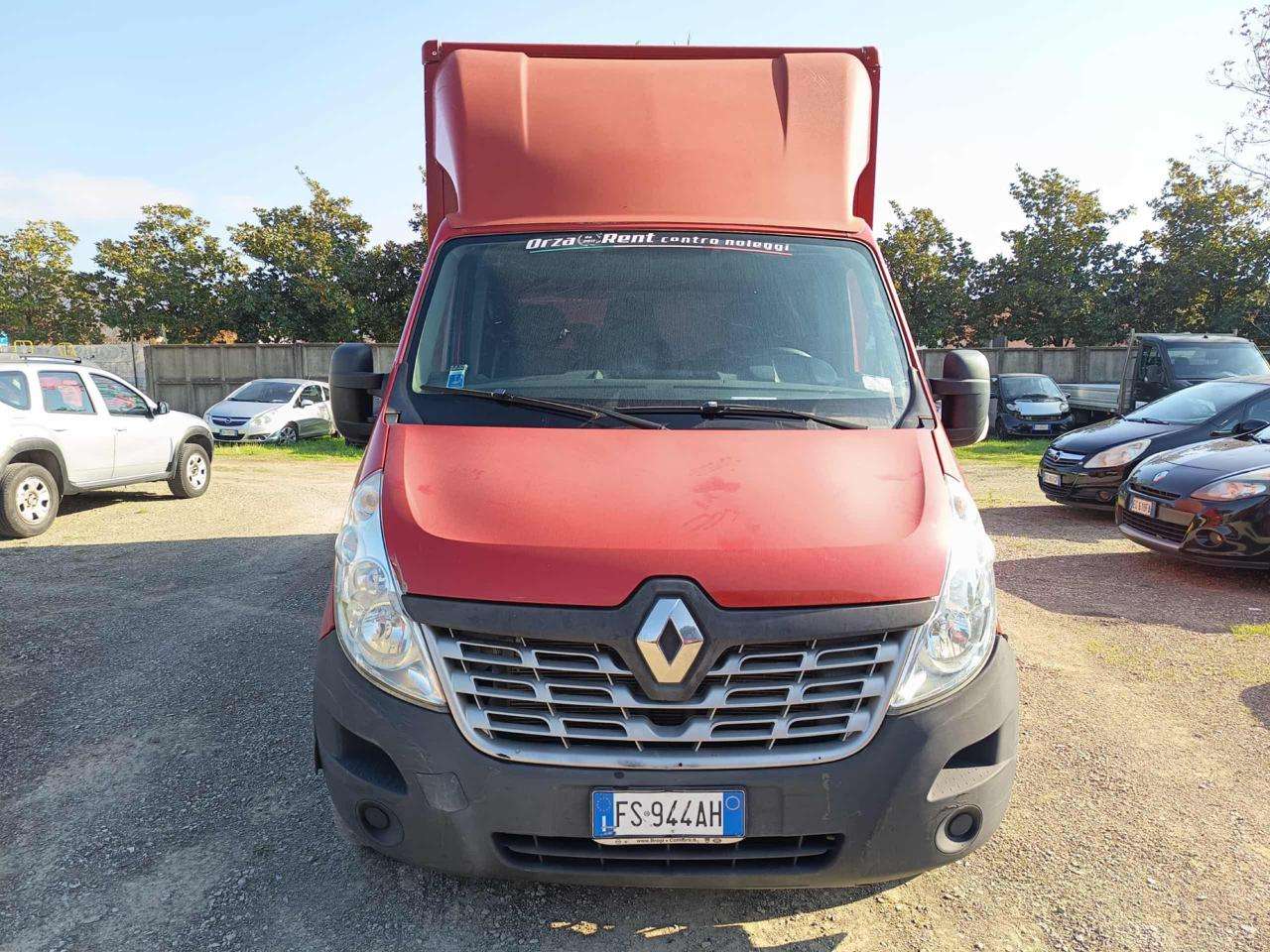 Renault Master 120.33 2.5 dCi +IVA 22%