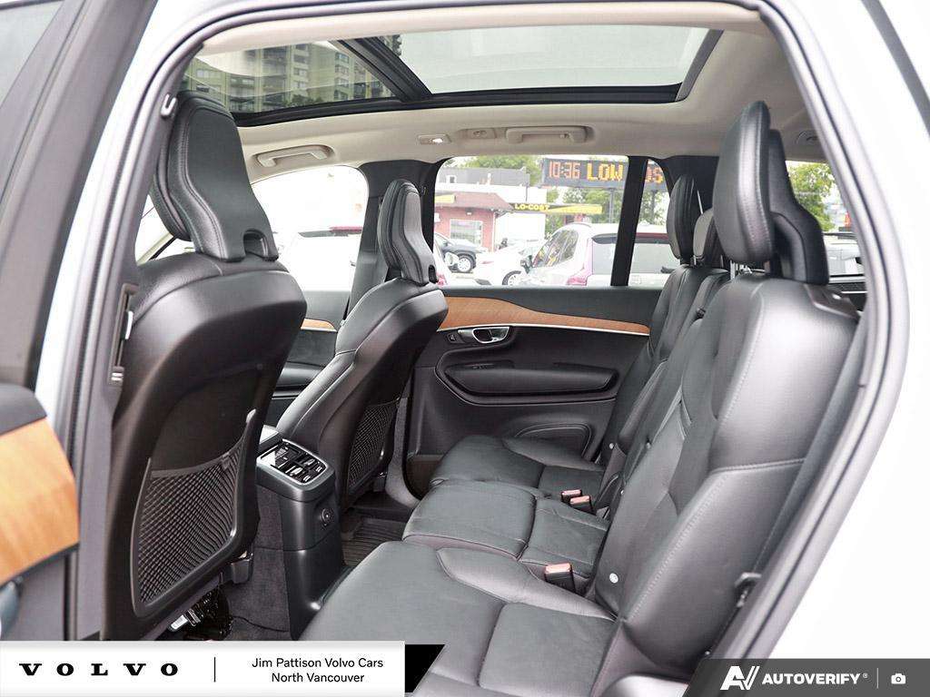 2024 Volvo XC90 T8 eAWD PHEV Plus Bright 7-Seater - HOV Access thumb 25