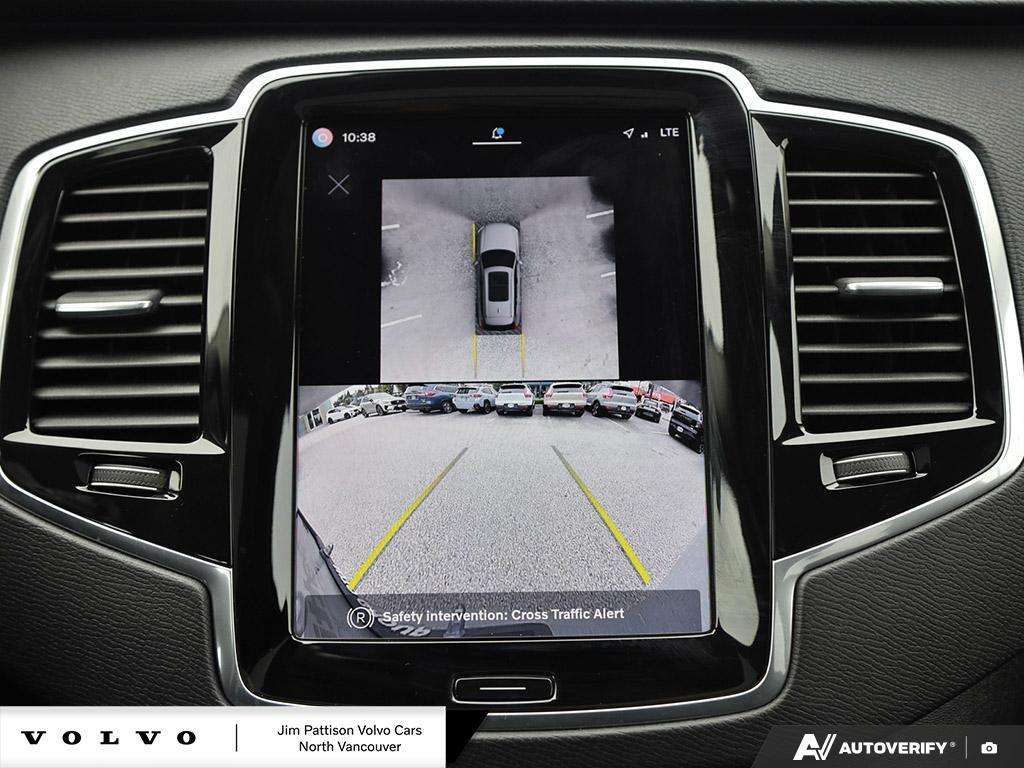 2024 Volvo XC90 T8 eAWD PHEV Plus Bright 7-Seater - HOV Access thumb 22