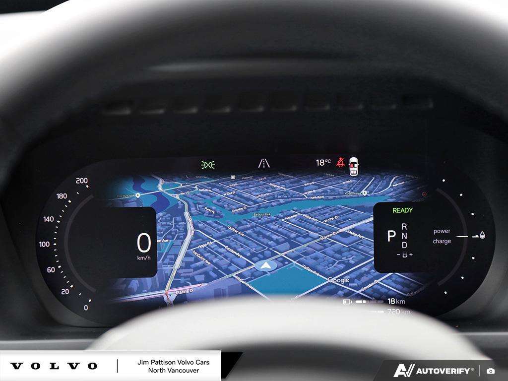 2024 Volvo XC90 T8 eAWD PHEV Plus Bright 7-Seater - HOV Access thumb 15