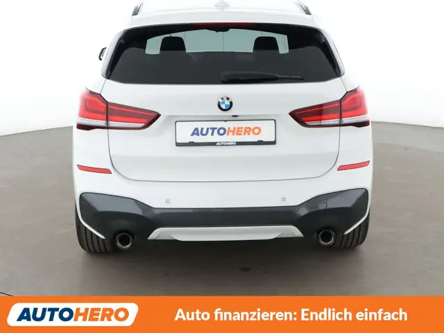 BMW X1 view 5