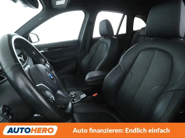 BMW X1 view 10