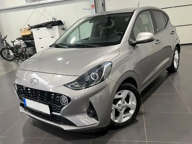 Hyundai i10 1.0 **Klima*SHZ*Tempomat*Spur*BT**