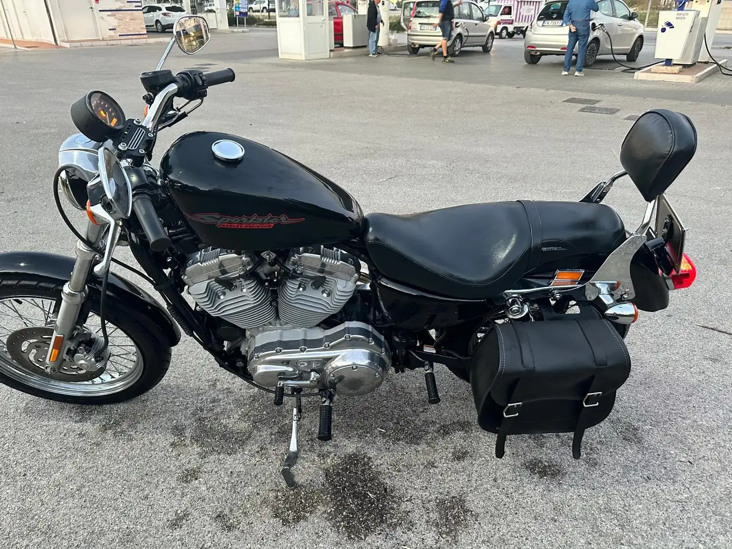 Harley-Davidson Sportster 883 Negru - 1