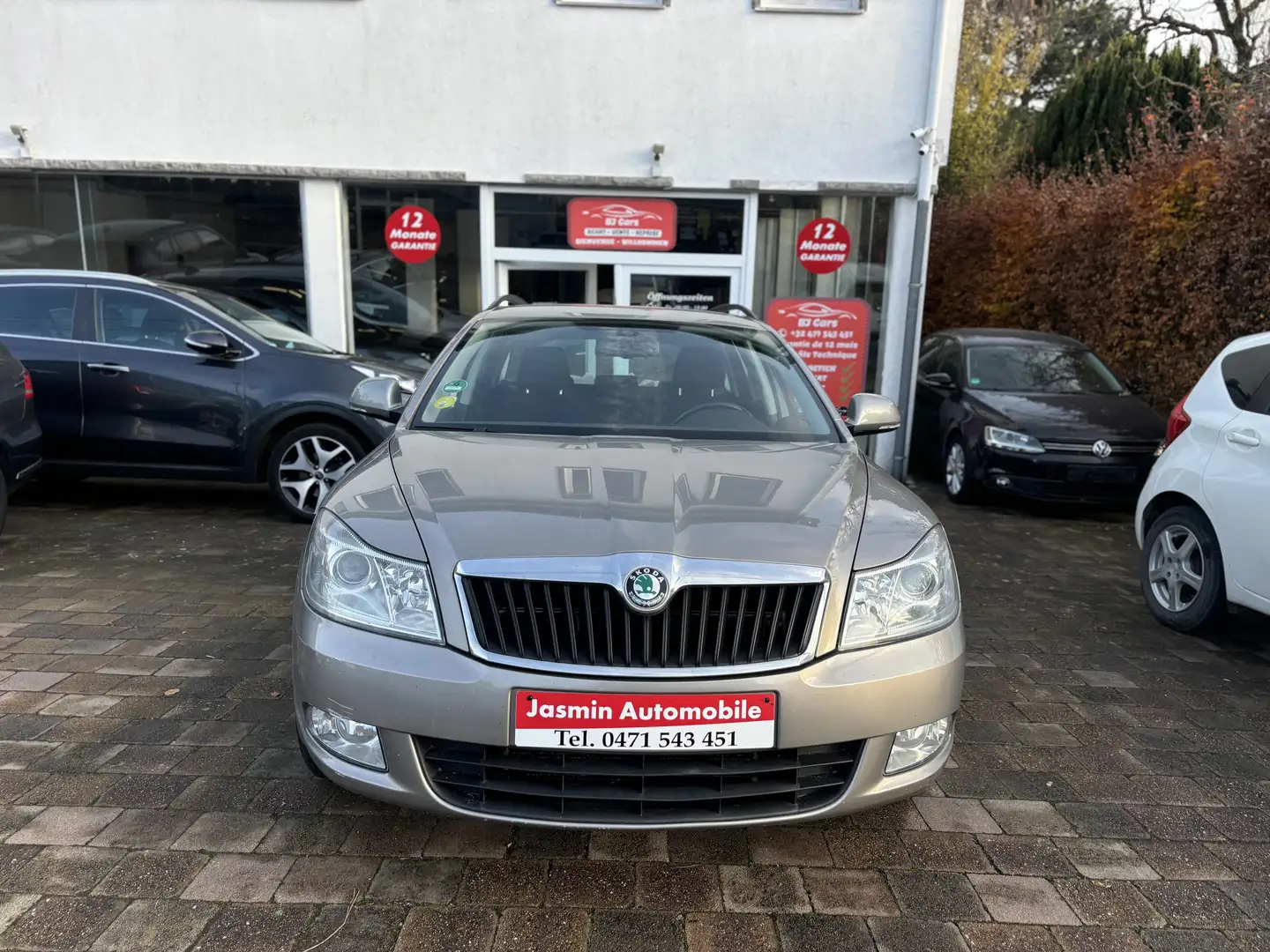 Skoda Octavia 1.6TDI*GPS*AIRCO*CARNET*GARANTIE 12MOIS* Gris - 2