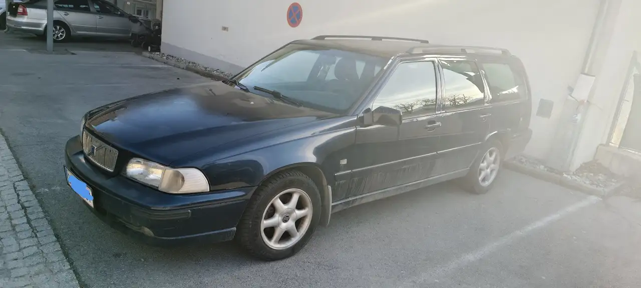 Volvo V70 2,5 TDI, foto 7