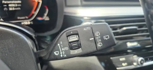BMW 5 Series view 15
