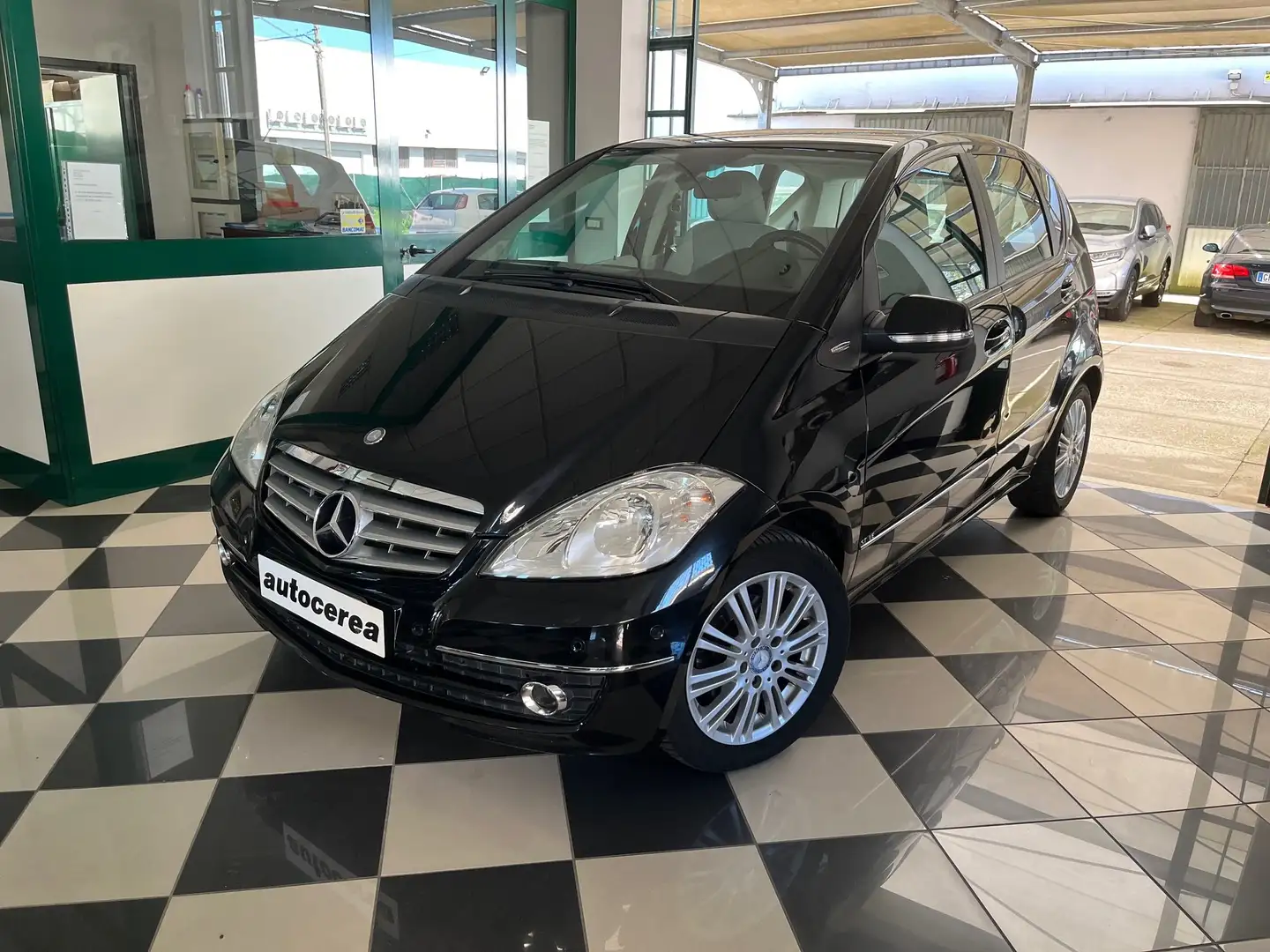 Mercedes-Benz A 160 ELEGANCE STYLE - CAMBIO AUT. - KM 92.000 Noir - 1