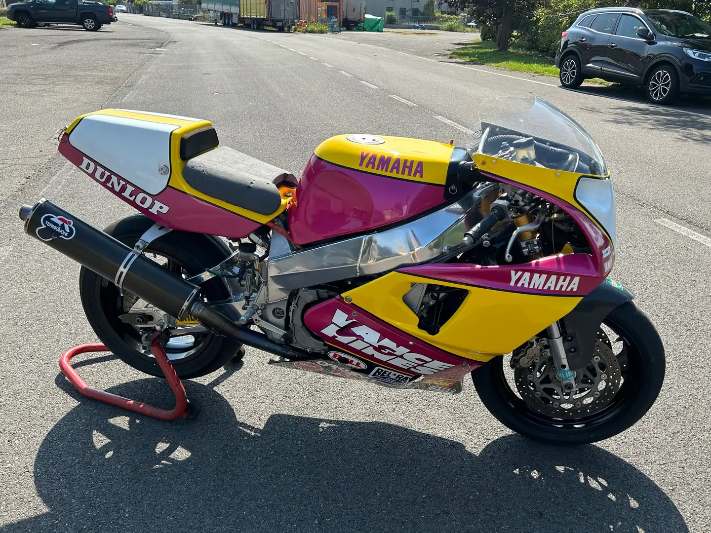 Yamaha YZF 750 OW-01 Sárga - 2