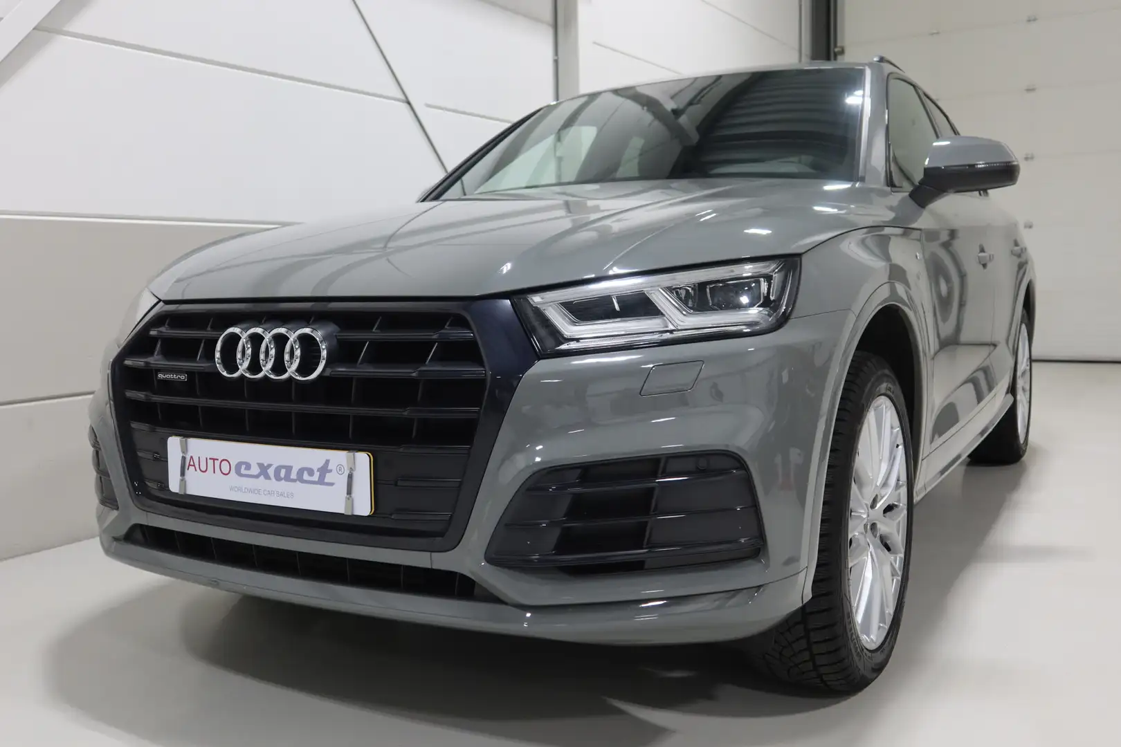 Audi Q5 45 TFSI quattro I S edition I Nardo Grijs I S-Line Gris - 1
