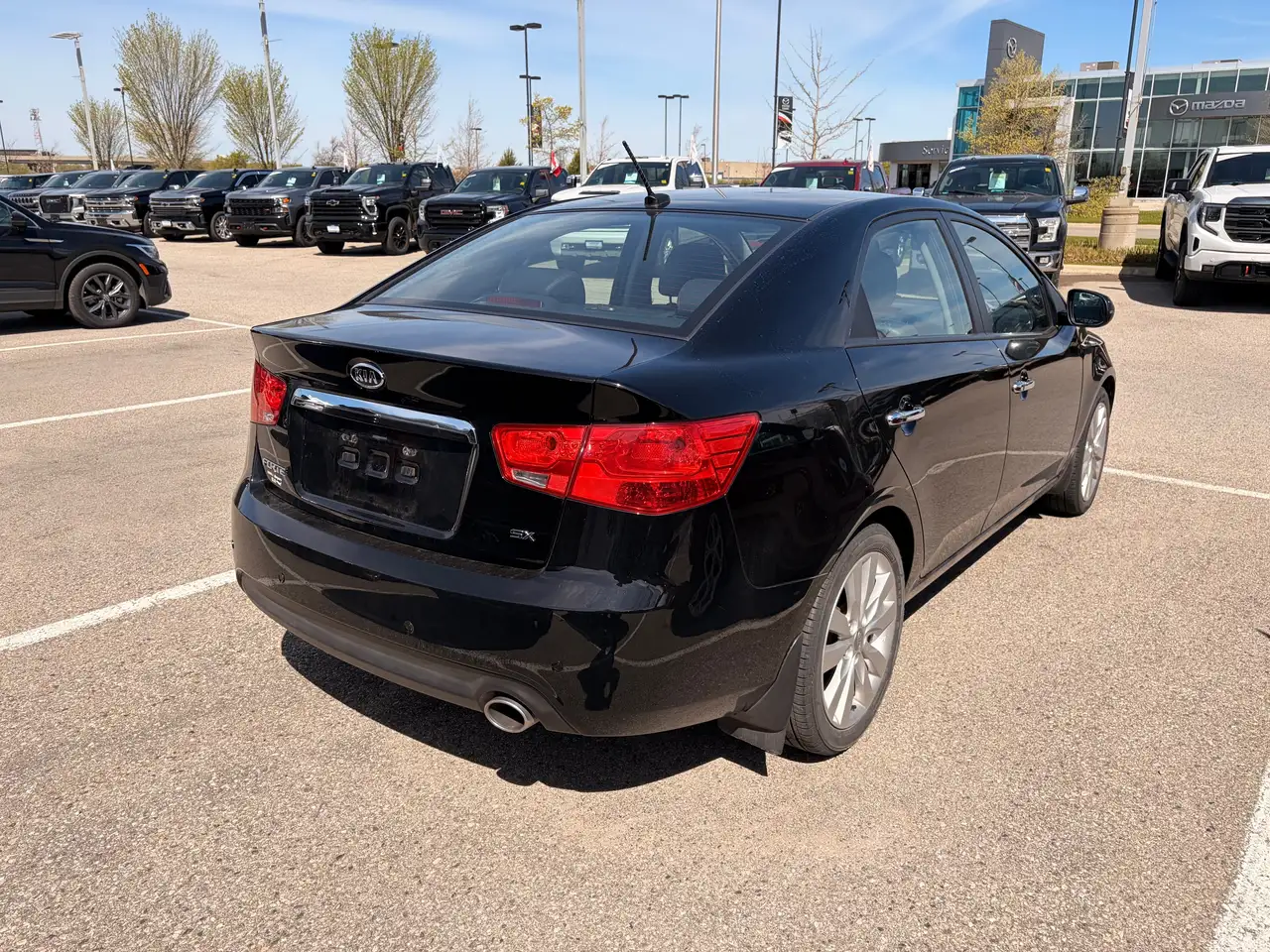 Kia Forte снимка Kia Forte