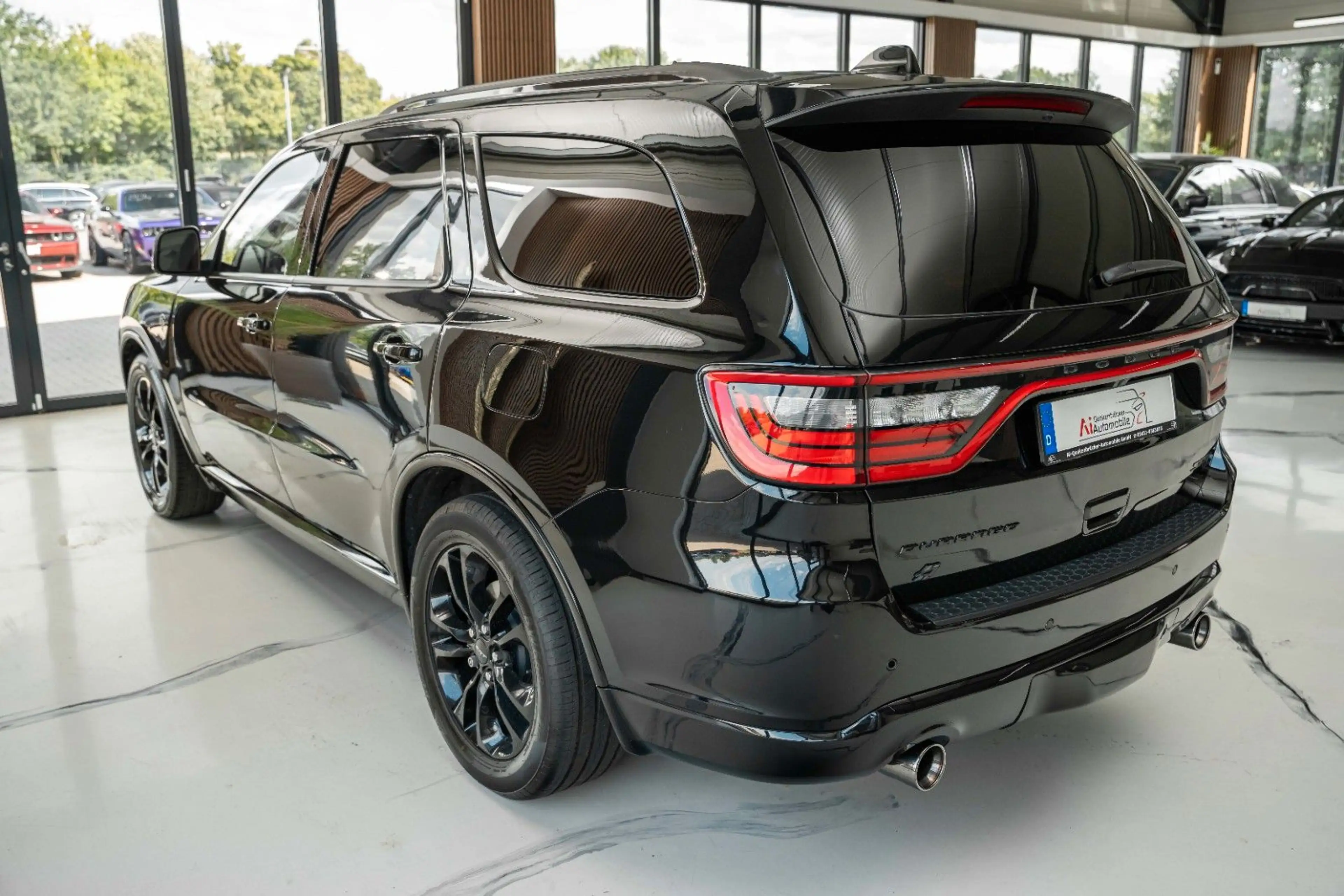Dodge Durango 5.7 V8 AWD | LPG | Leder Rot | Black Opt — photo 4