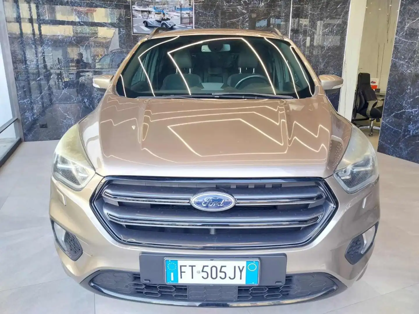 Ford Kuga 1.5 TDCI 120 CV S&S 2WD Powershift ST-Line Bronzo - 1
