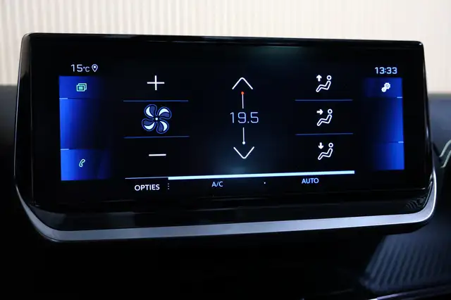 Peugeot 2008 view 20
