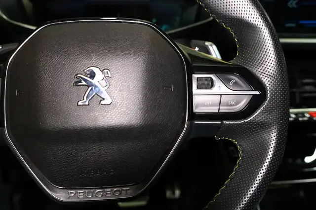 Peugeot 2008 view 15
