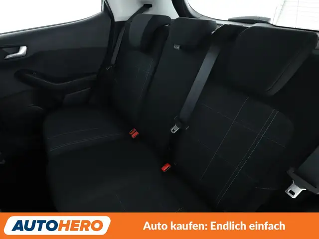 Ford Fiesta view 14