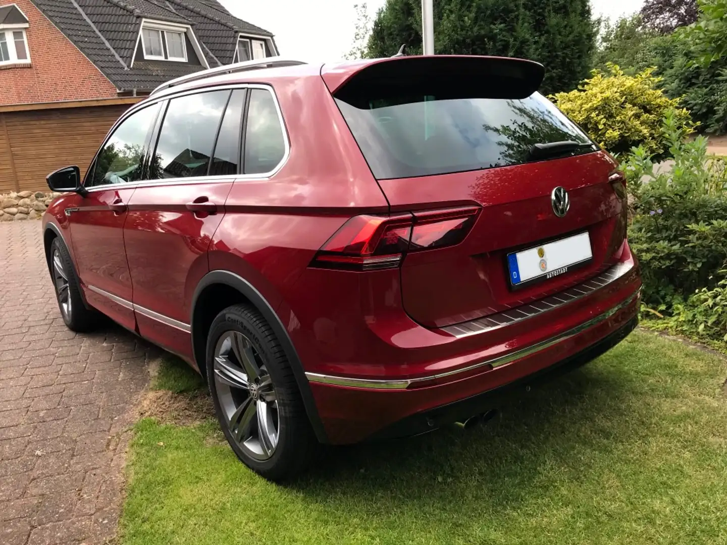 Volkswagen Tiguan Tiguan 2.0 TSI 4Motion (BlueMotion Technology) DSG Rot - 2