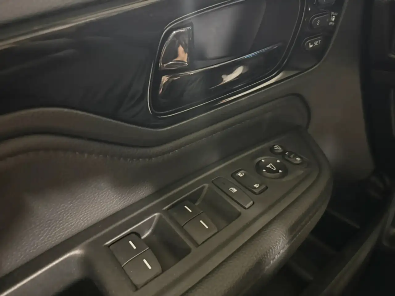 Honda Odyssey снимка Honda Odyssey