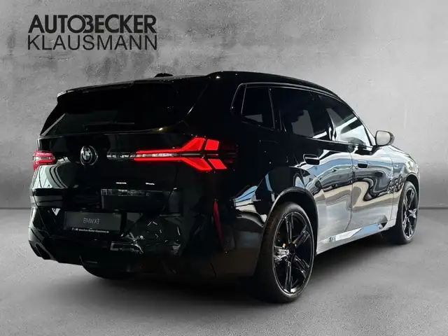 BMW X3 view 2