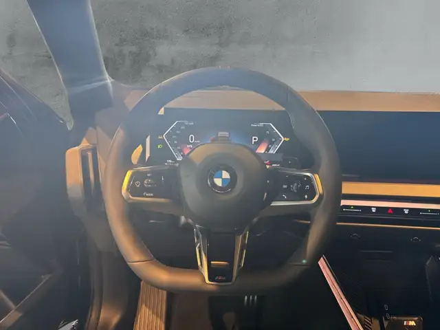 BMW X3 view 10