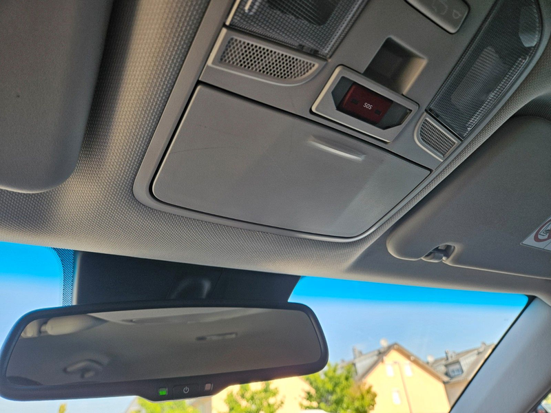Hyundai i30 1.5 T-GDi Intro Edition Mild-Hybrid — photo 13