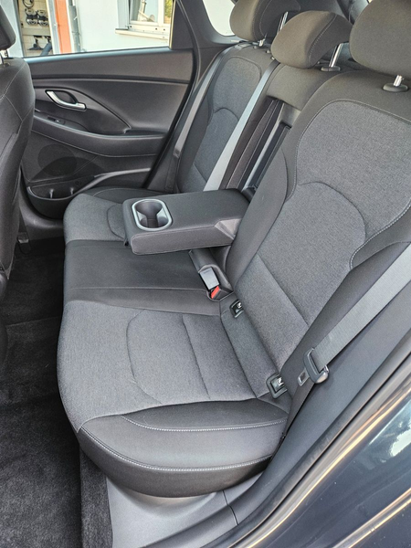 Hyundai i30 1.5 T-GDi Intro Edition Mild-Hybrid — photo 7