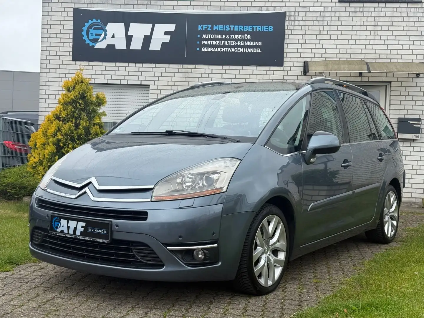 Citroen Grand C4 Picasso Exclusive Automatik*7.Sitzer* Gris - 1