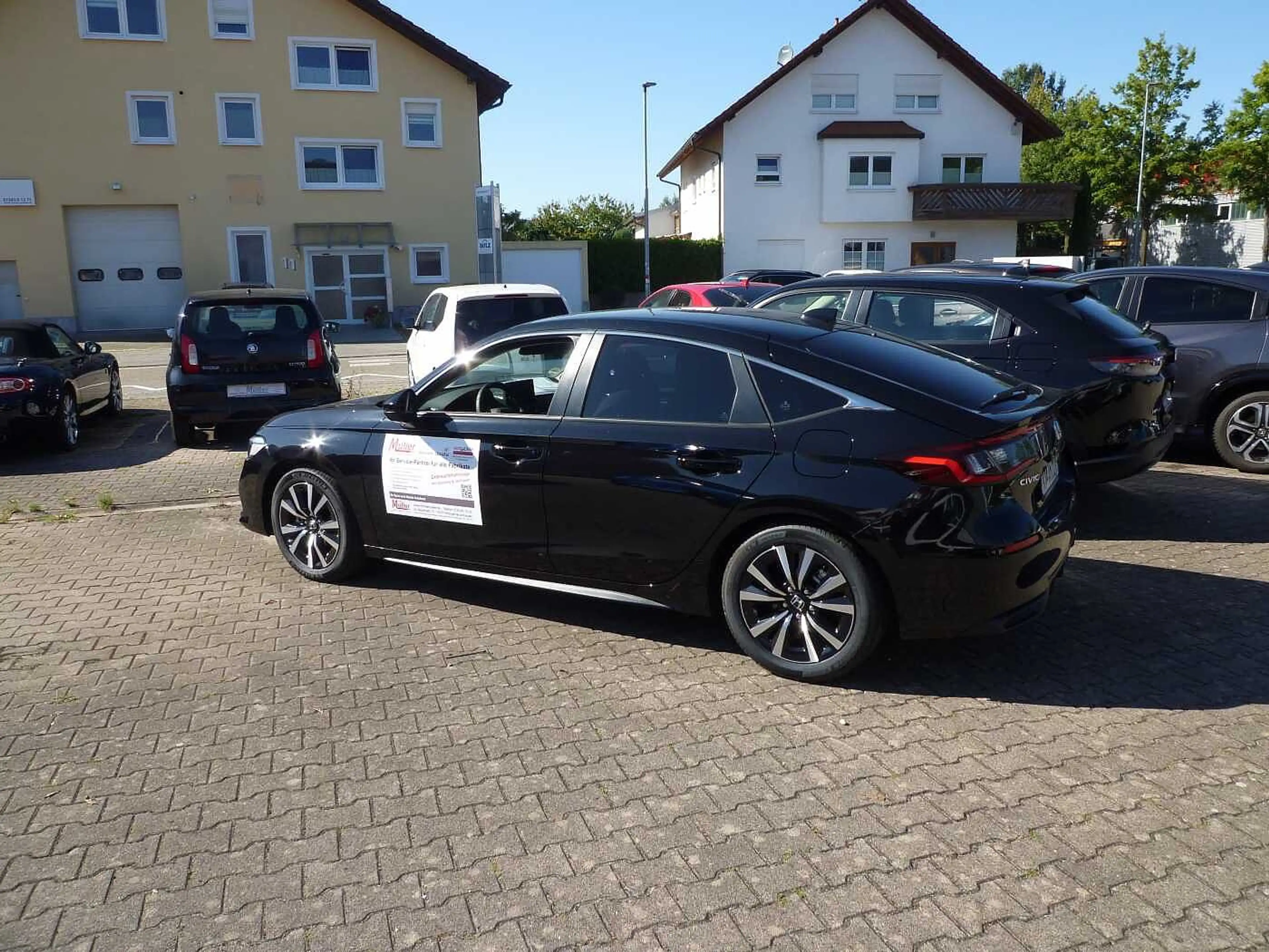 Honda Civic e:HEV 2.0 i-MMD Hybrid Elegance — photo 4