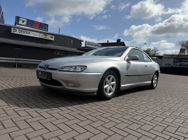 Peugeot 406 2.0*TÜV NEU*